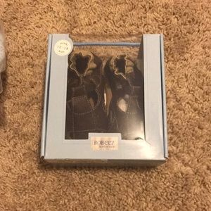 Robeez boys sandals 12-18 months